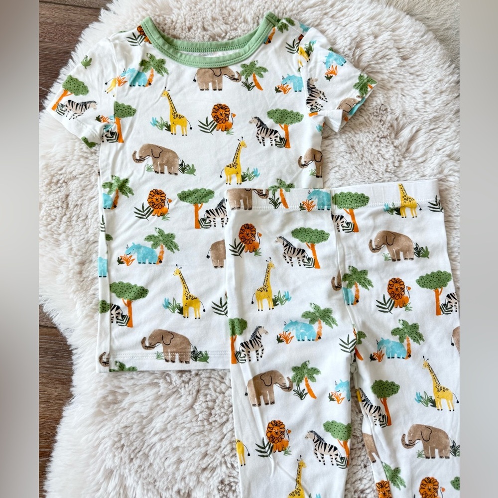 Little Me 2 piece Short Sleeve Safari Pant Set Snug Fit 3T
